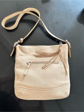 COACH Legacy Leather Convertible Shoulder Bag 3790 Slim Crossbody
Pebbled beige